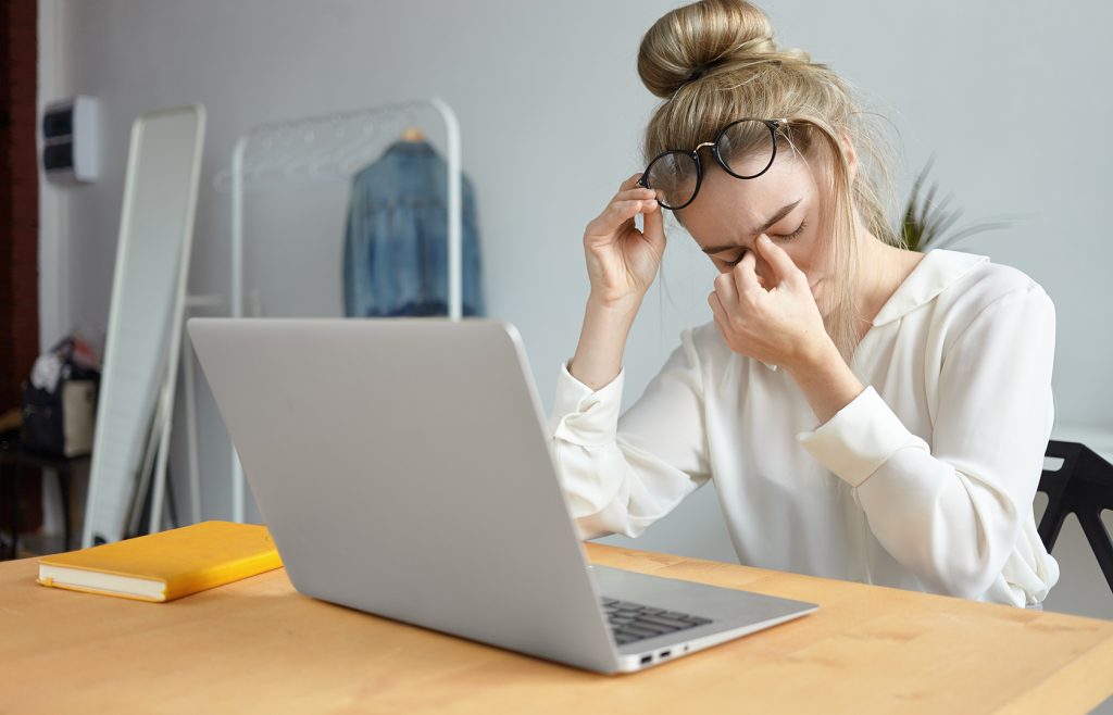 Чем опасен сухой воздух в комнате